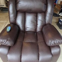 Leather Electric Recliner-Excellent Condition