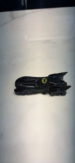 Vintage 1989 ERTL Diecast Batmobile Toy Car