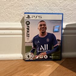 4 Game Bundle Ps5 (Disc versions) Ratchet & Clank: Rift Apart - PlayStation 5, The Last of Us Part II Remastered - PlayStation 5 ,and FIFA 22 - PlaySt