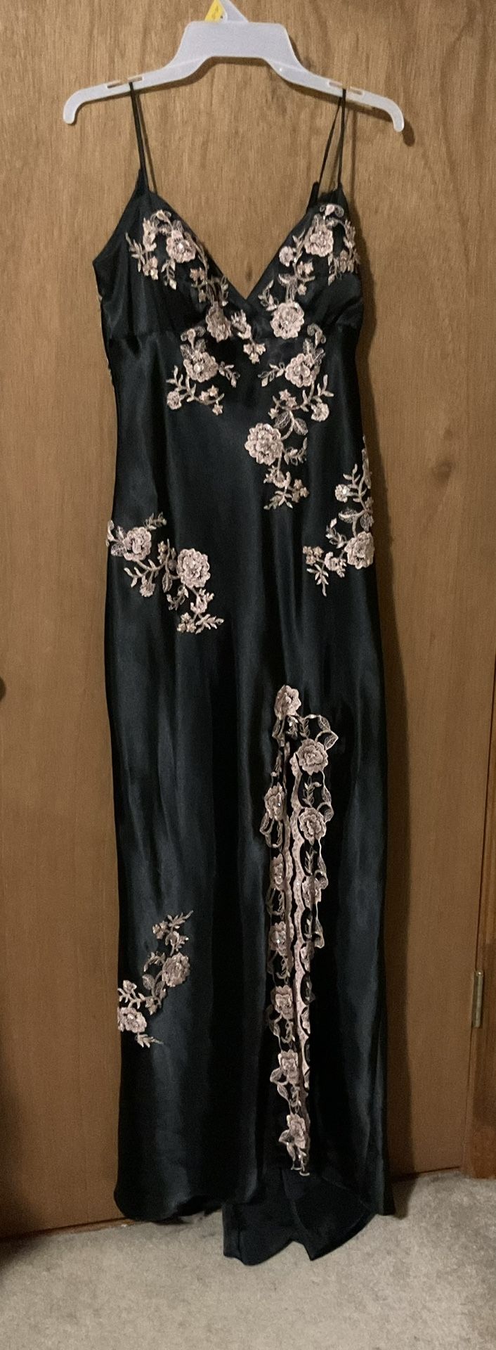 Niki Lucas Prom Dress Beautiful Size 10