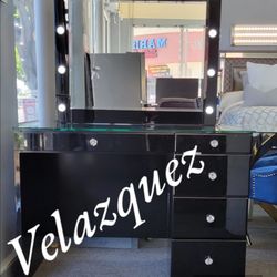 ✅️✅️5-Drawer Vanity Black color &&**&&