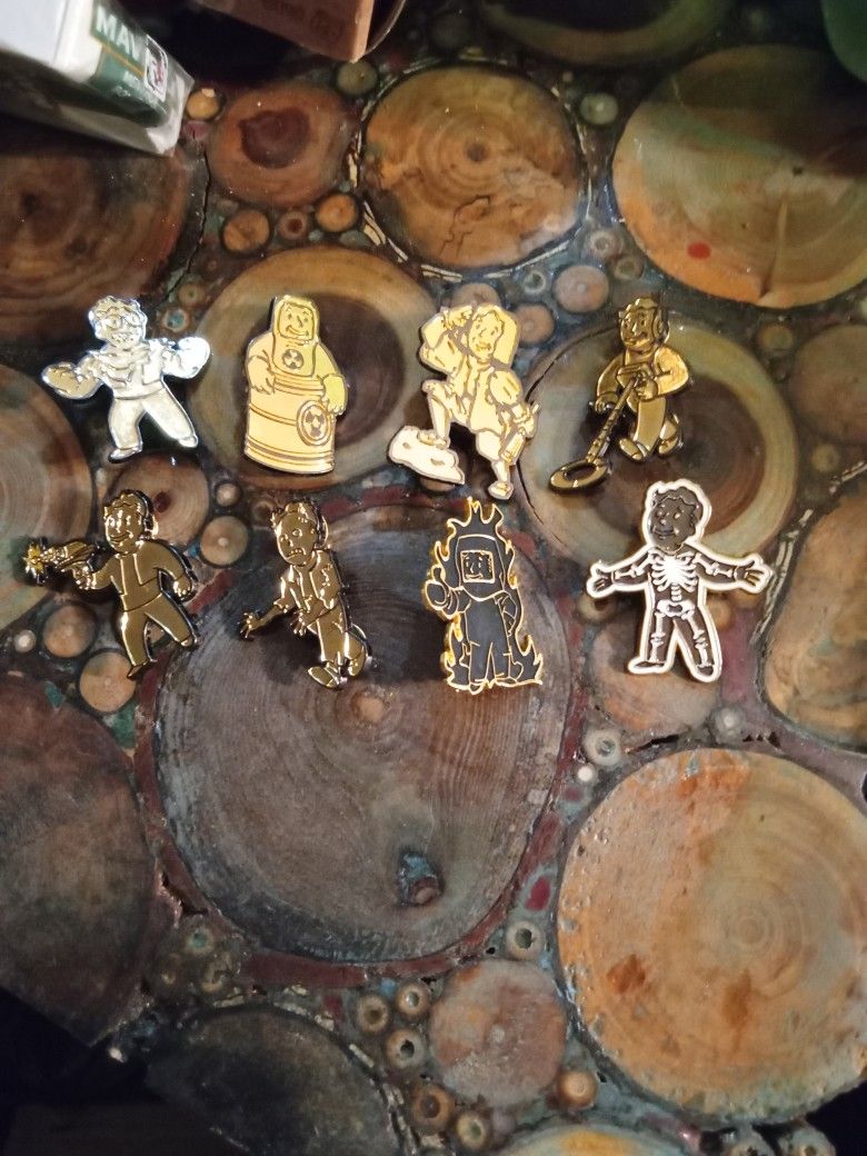 Fallout Collectors Pins