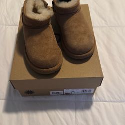 Ugg Boots Classic Ultra Mini 