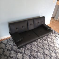 Small Love Seat 