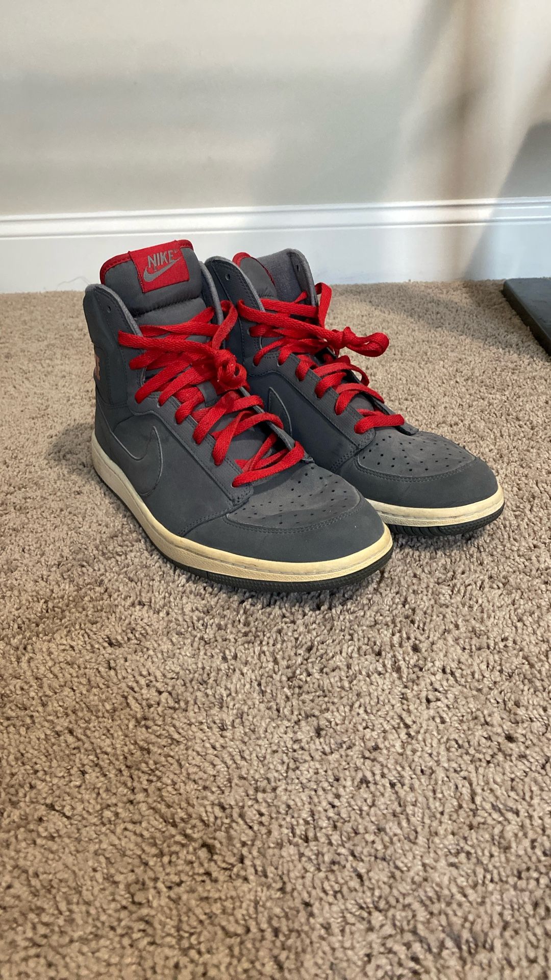 Nike Dynasty UK only