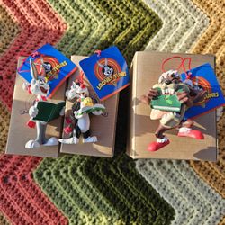 Vintage Looney Tunes Christmas Ornament Lot of 3 Avon 1998 Bugs Bunny Sylvester Tweett Bird Holiday Decor Kids Collectible / *New- Open Box / PLEASE R
