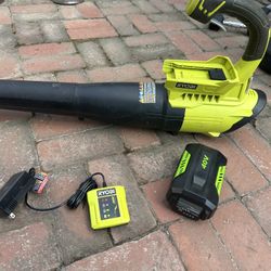 40v Ryobi Leaf Blower W/ Lone Life Battery And Charger