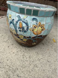 Pottery mosaic