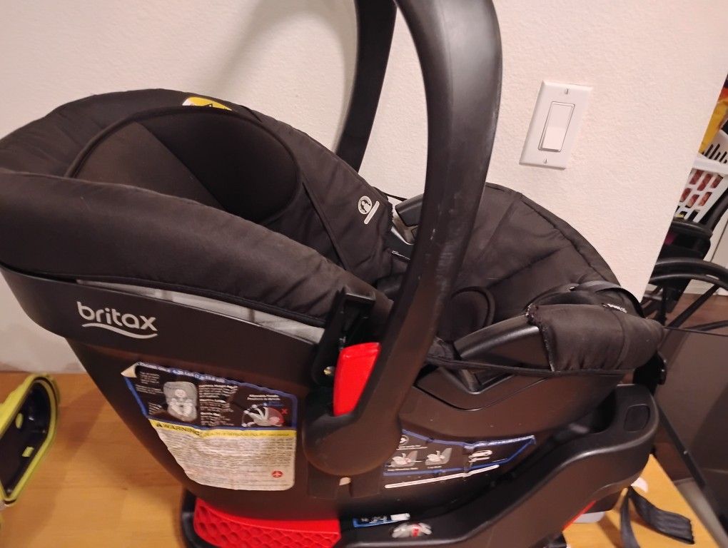 Brita Infant Car seat 