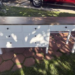 Vanity & desk, desk & dresser