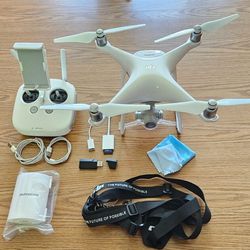 DJI Phantom 4 Pro Drone Quadcopter ~ 4 Batteries Spare Props Hard Case & Cables