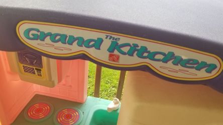 grand kitchen playhouse