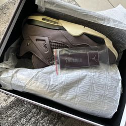 Jordan 4 “A Ma Maniére”