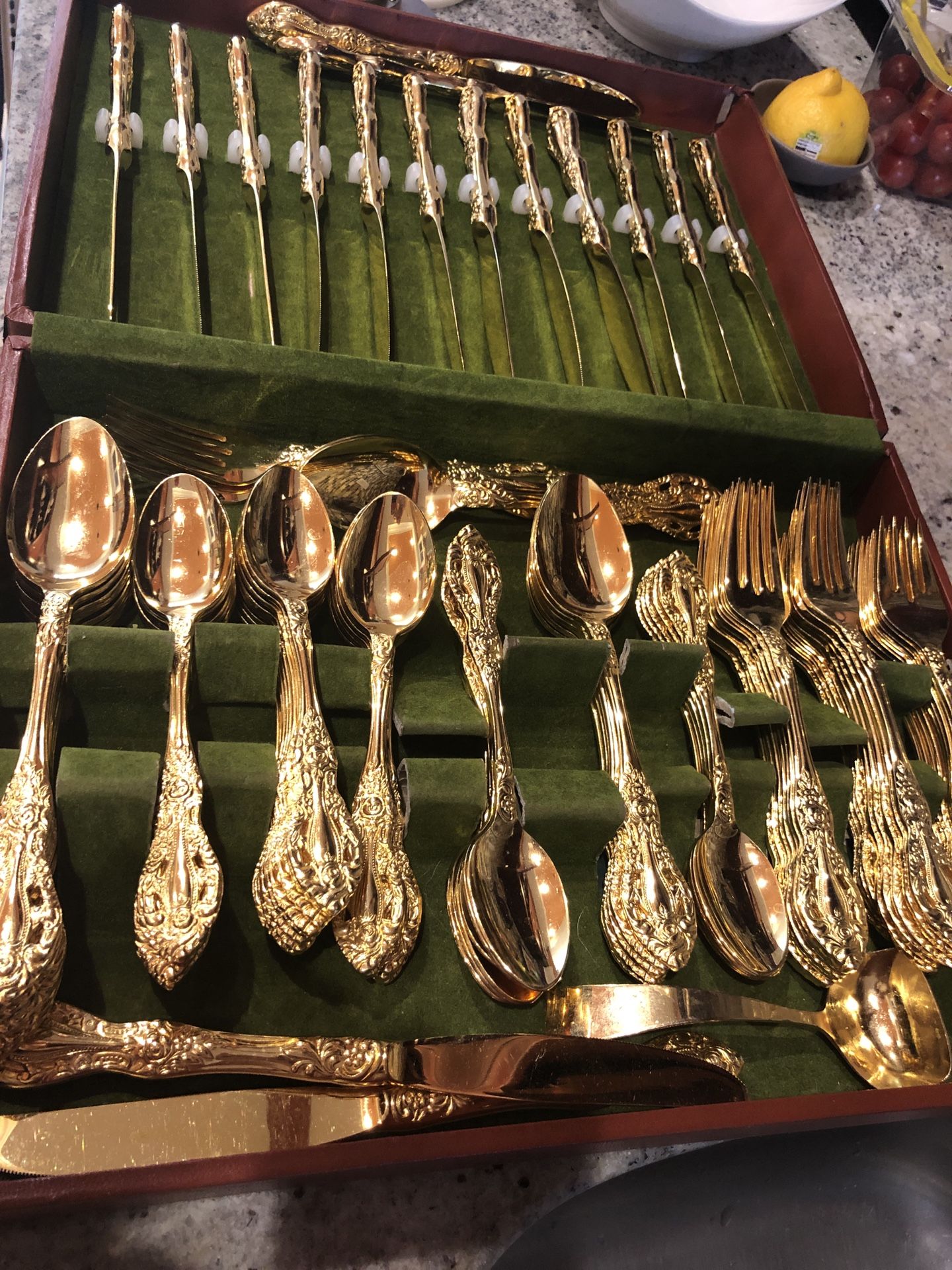 Gold cutlery huge set