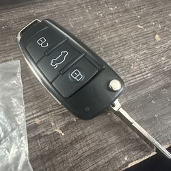 Blank key and fob for Audi Q7