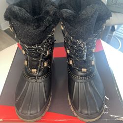 Winter Boots size 8