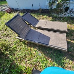 2 New -ish Lounge Chairs, Pool Chairs, Bought But Never Used! Has Velcro On The Edges So Cushion Doesn't Slide Off Or Fly Away With The Wind! 