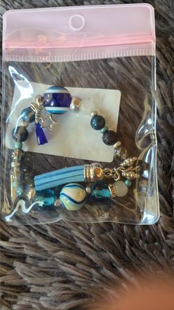 Beaded Bracelet with Floral Glass Bead