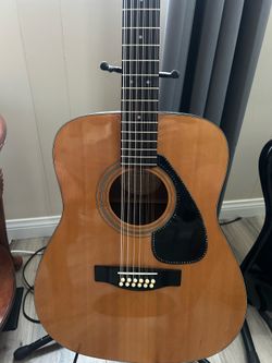 Yamaha FG 210 12 string