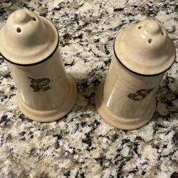 Vintage Salt And Pepper Shakers 
