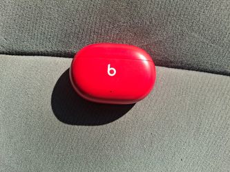 Beats studio buds