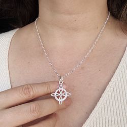 Plata 925 Cadena Con Nudo De Bruja.