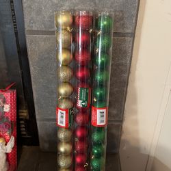 36 Xmas Ornaments