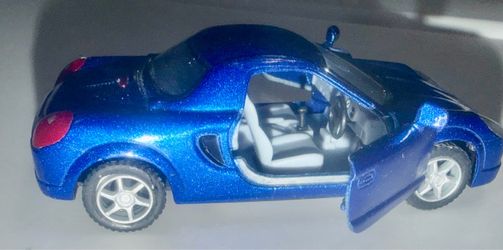 Preowned in great condition Toyota MR2 (BLUE) - Kinsmart diecast Model 1/32 Scale. Located off lake mead and Simmons area asking $5