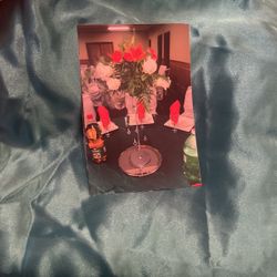 10 Round Satin Hunter  Green Tablecloths!! Great For Parties And Weddings!!