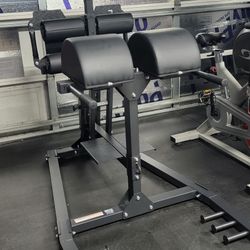 GHD (Glute Hamstring Developer)