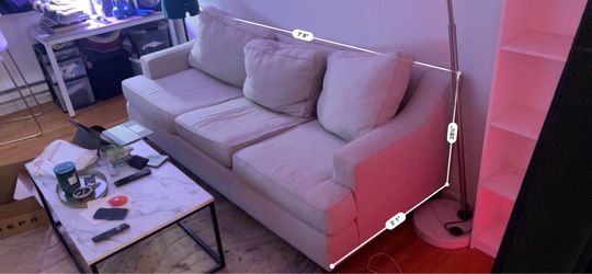 Comfy couch in LQA
