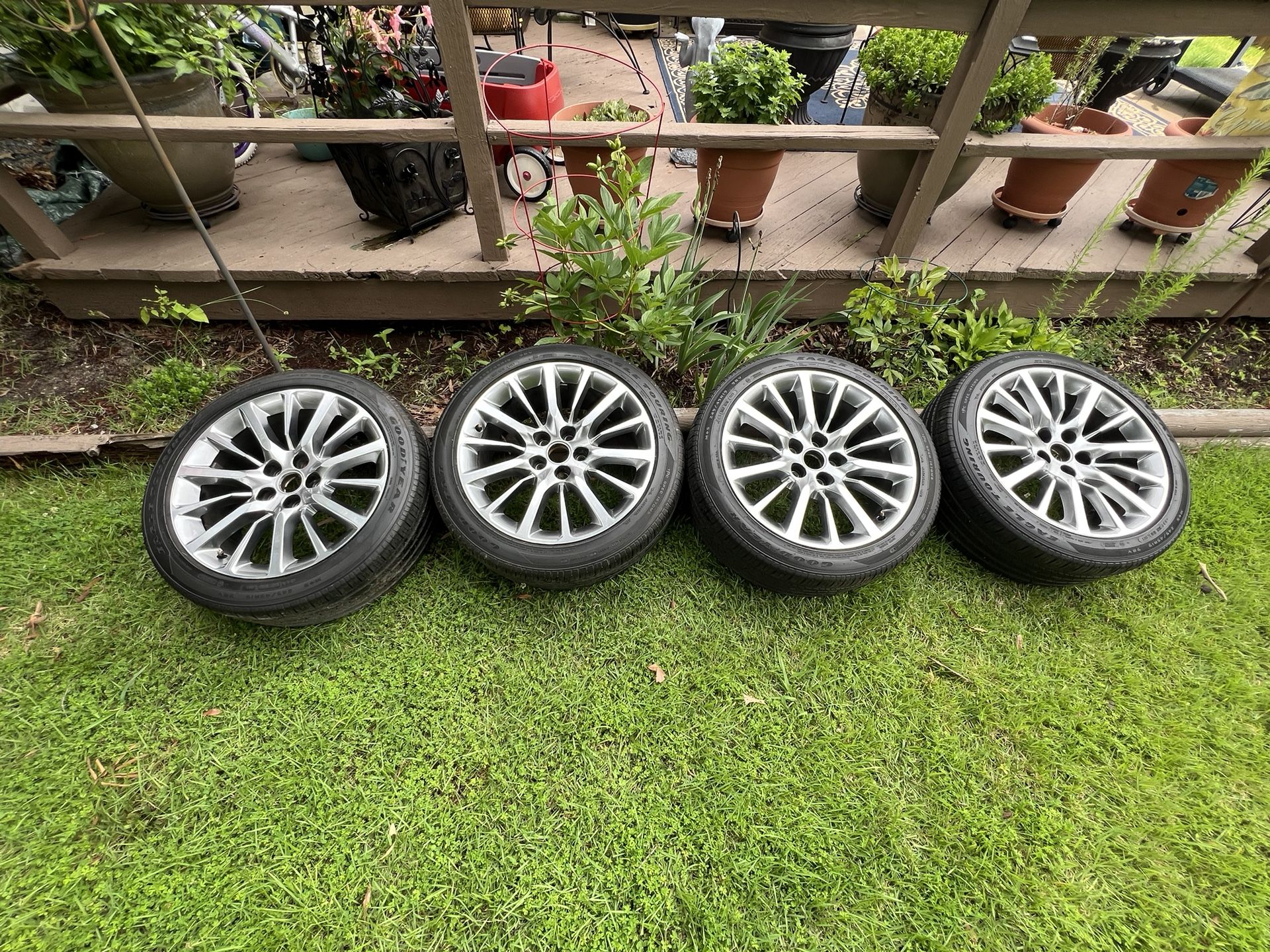 19” Oem Cadillac Wheels & Tires