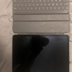 iPad Pro 4th Gen 256 Gb 12.9” Screen