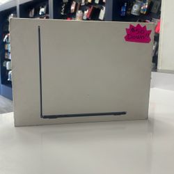 MacBook Air M3 16ram 512gb 13in. 