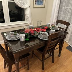 Dining Table With Chairs 