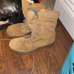 Military Boots Brand New Size 8.5 No Box 