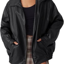 AUTOMET Womens Oversized Black Faux Leather Jacket, Small *BRAND NEW*