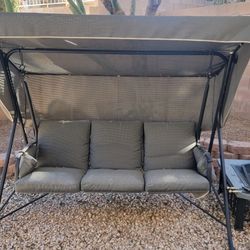 Outdoor Swing Seats 3