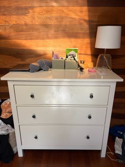 White 3-Drawer Dresser with Black Knobs