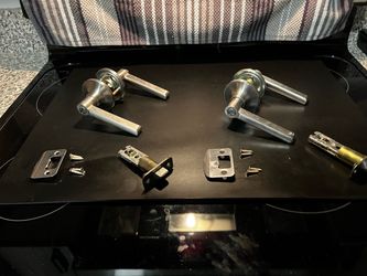 Bed & Bath Door Handles