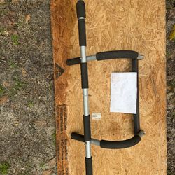 Indoor pull up bar