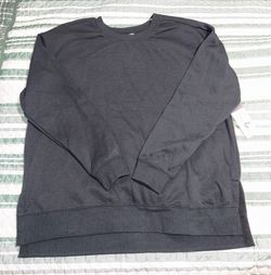 Size 1XL Black long sleeved sweater