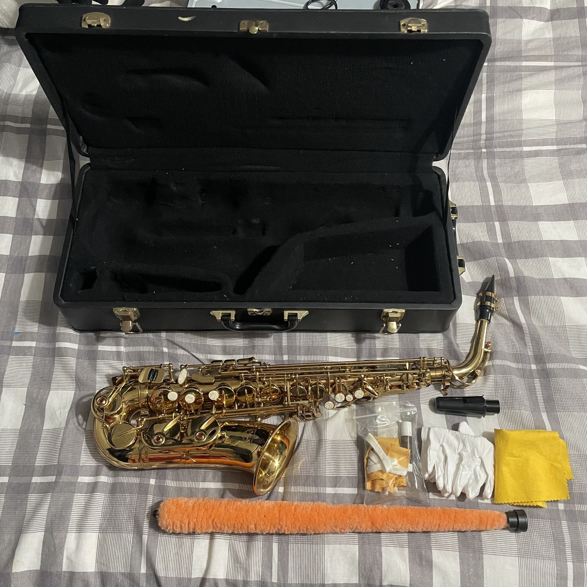 Student Saxophone Alto Eb Tune Saxophones