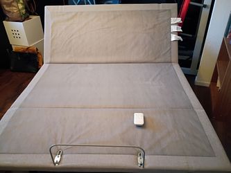 Queen size adjustable