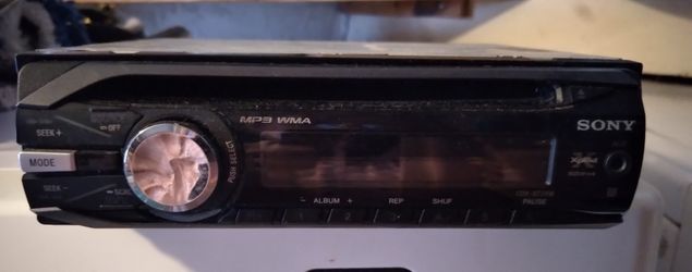 Sony Fm/Am compact disc player

