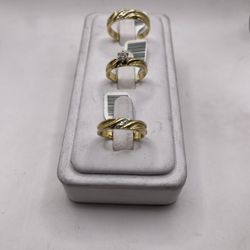 14kt Gold Engagement Style Tri Ring Set w/ Elegant Design