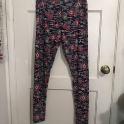 NWT LuLaRoe Ladies Leggings 🌸 
