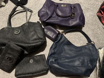 Michael Kors Lot Authentic 4 Bags + Accessories