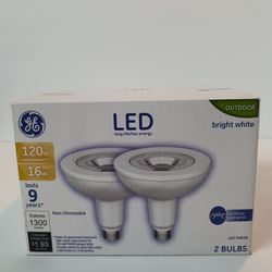 GE Lighting Medium-Base PAR38 LED Bulb, Bright White, 3000K, 16W, New ...  Condition is New ...
GE LED long life/ low energy,  Outdoor Bright  White, 