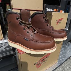 Red Wings/boots (405)